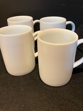 Crate & Barrel White Coffee Mug - Set of 4